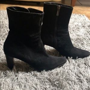 Aquatalia suede ankle boots